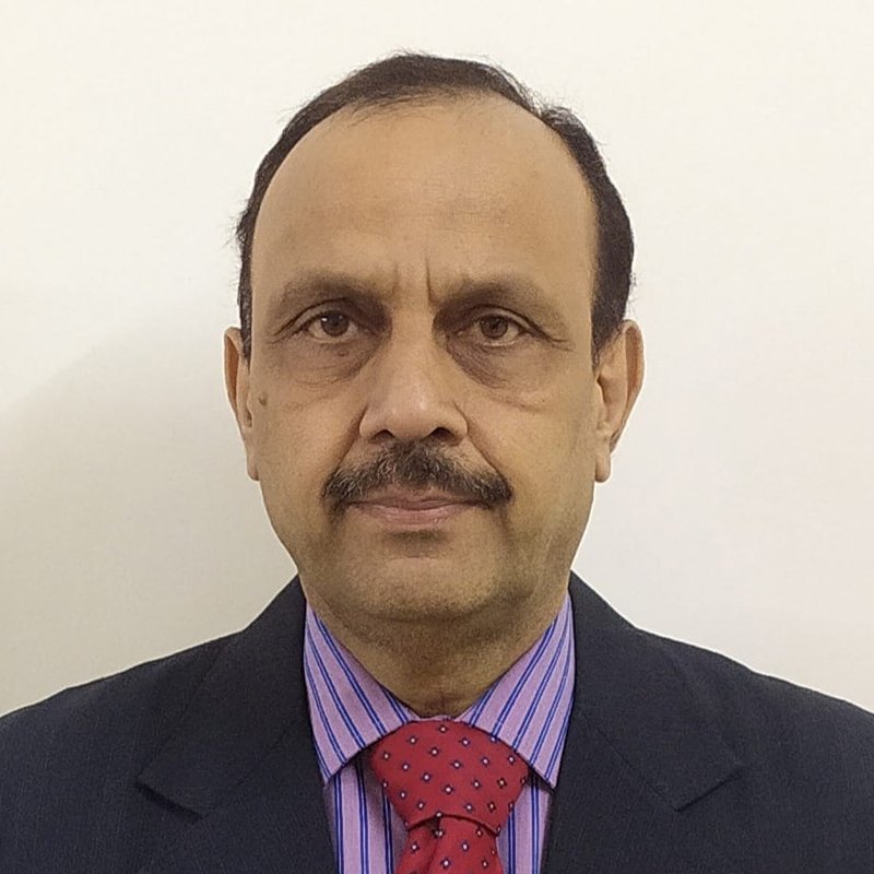 Dr. Munish Singhal